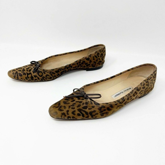MANOLO BLAHNIK Slip On Leopard Suede Flats - Picture 5 of 9
